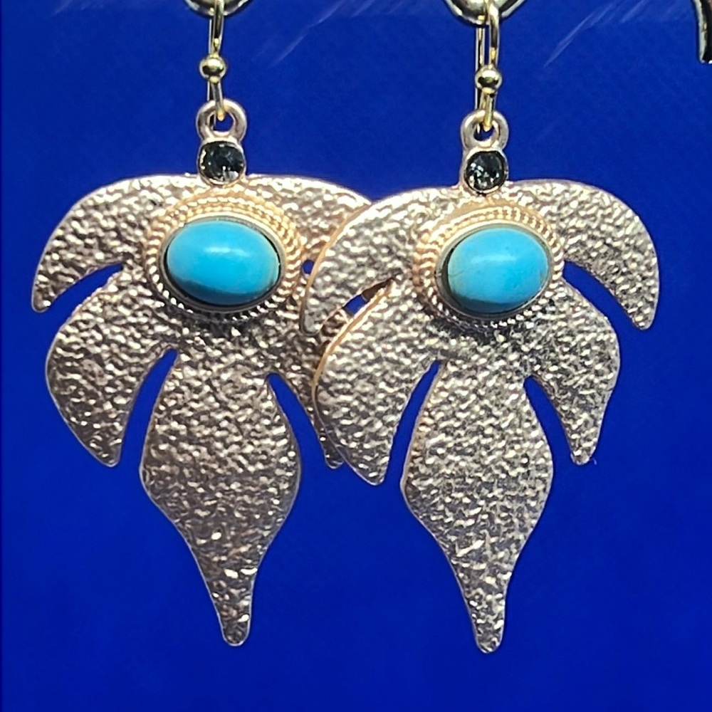 14 K Gold Leaf  Earrings